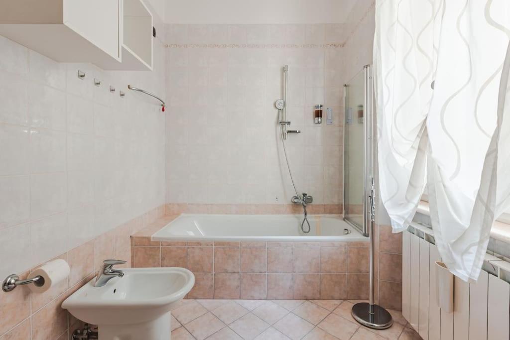 Piazza Unita Central Apartment トリエステ エクステリア 写真
